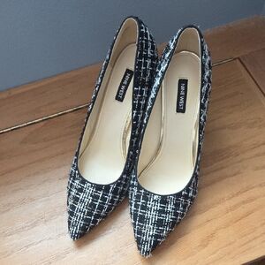 Nine West Tweed Black and White Heels Shoes Size 11